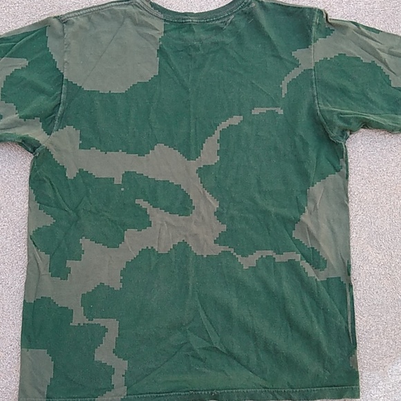 Bundle of tees - Picture 5 of 7